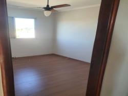 #379N - Apartamento para Venda em Bauru - SP - 2