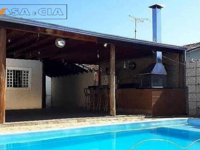 Casa para Venda em Agudos - 5