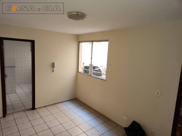 #5484L - Apartamento para Venda em Bauru - SP