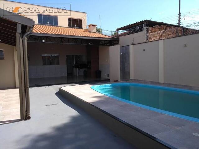 #5721N - Casa para Venda em Bauru - SP