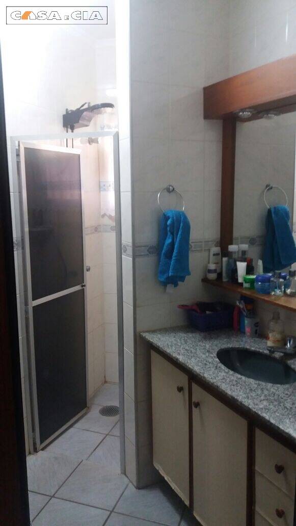 Casa à venda com 3 quartos, 305m² - Foto 5