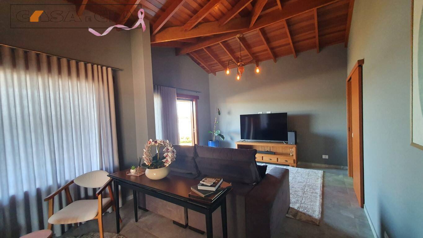 Casa à venda com 3 quartos, 116m² - Foto 7