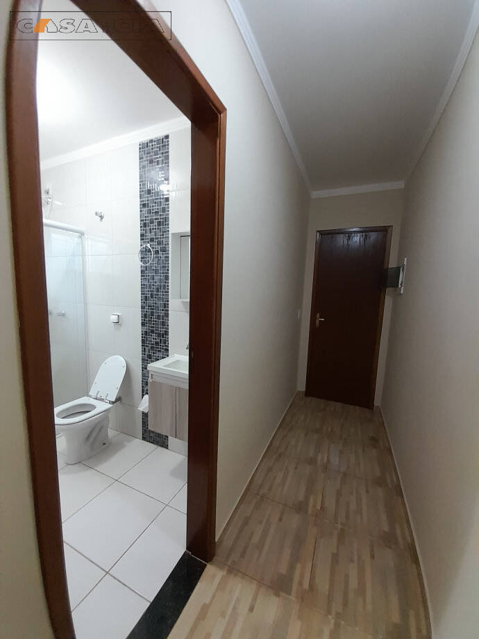 Casa à venda com 4 quartos, 90m² - Foto 11