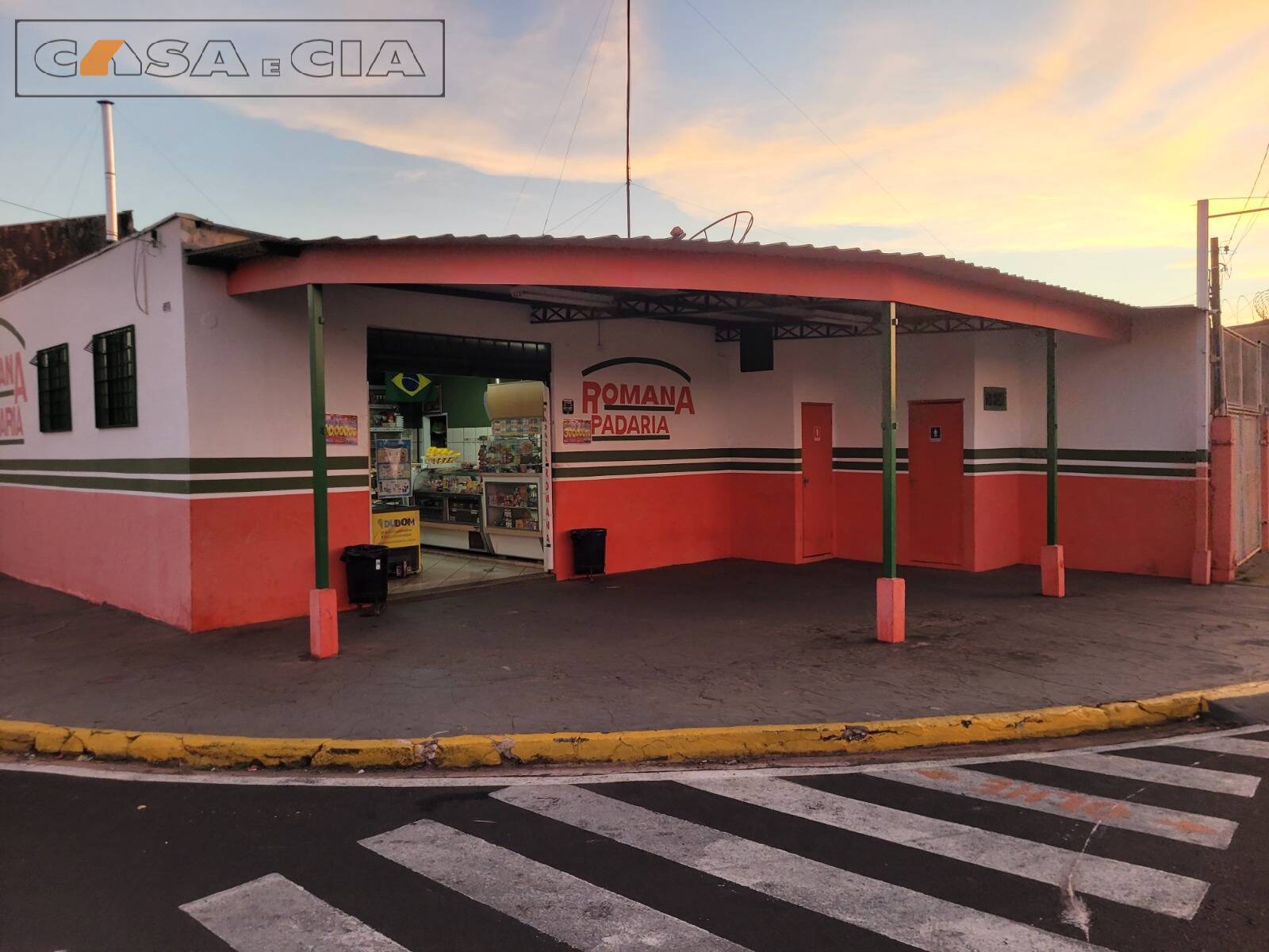 Prédio Inteiro à venda, 211m² - Foto 2
