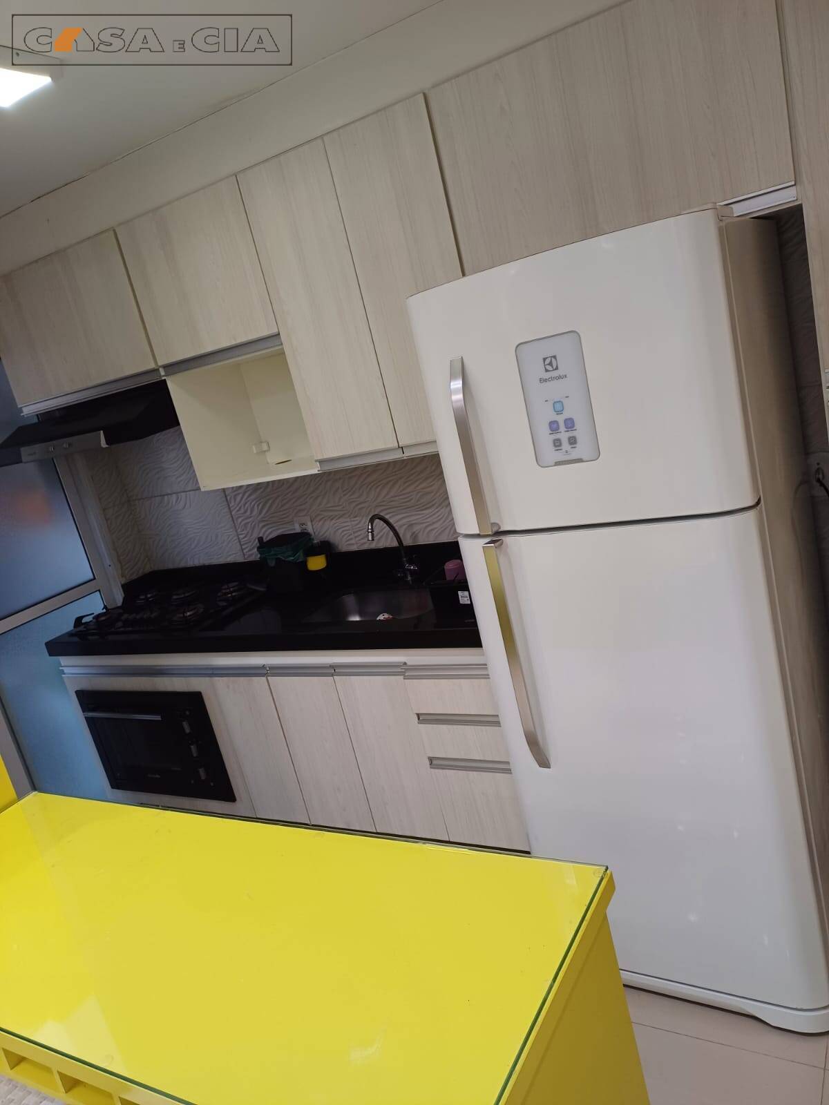 Apartamento à venda com 2 quartos, 45m² - Foto 2