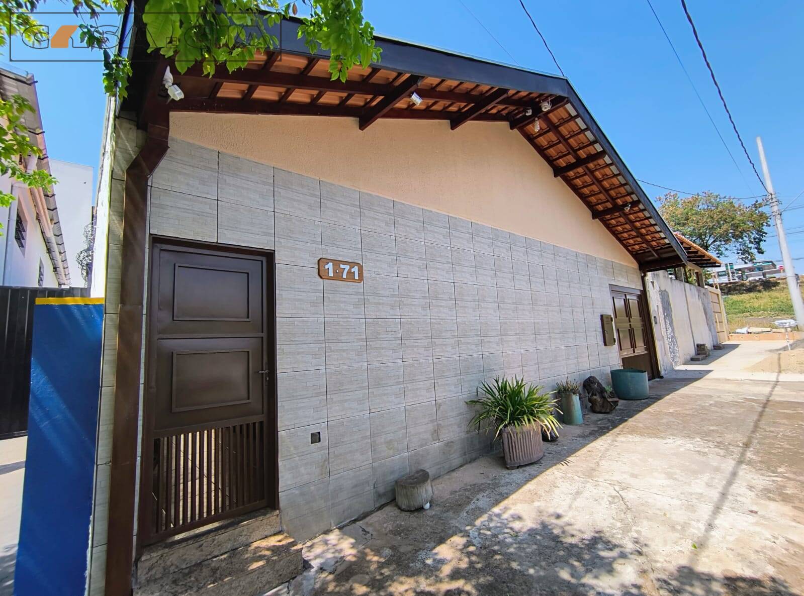 Casa à venda com 3 quartos, 162m² - Foto 2