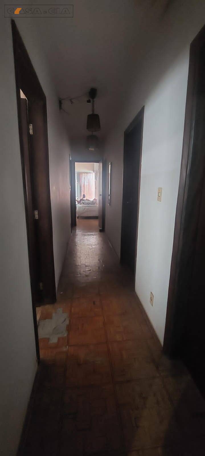 Casa, 3 quartos, 196 m² - Foto 2