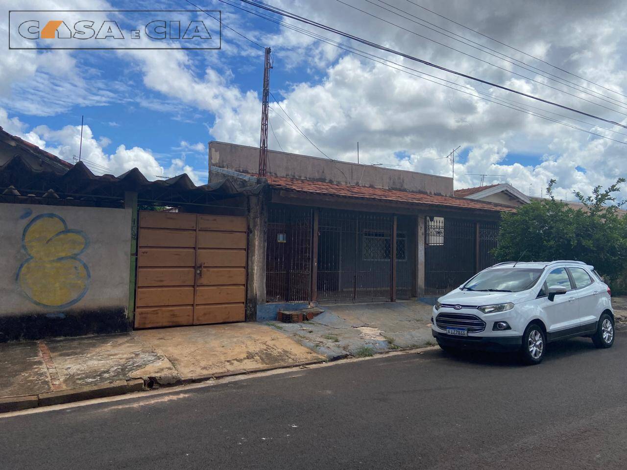Casa, 2 quartos, 209 m² - Foto 1