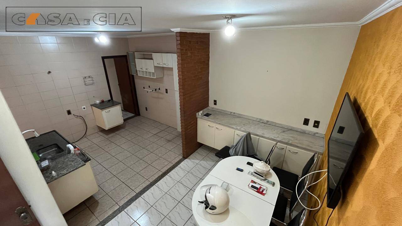 Casa, 3 quartos, 168 m² - Foto 14