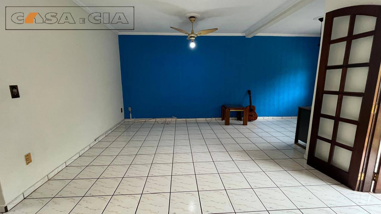 Casa, 3 quartos, 168 m² - Foto 8