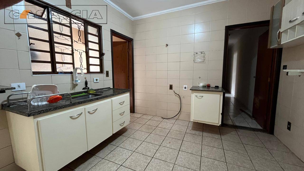 Casa, 3 quartos, 168 m² - Foto 11