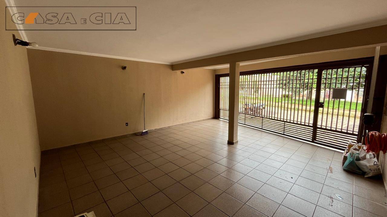 Casa, 3 quartos, 168 m² - Foto 3