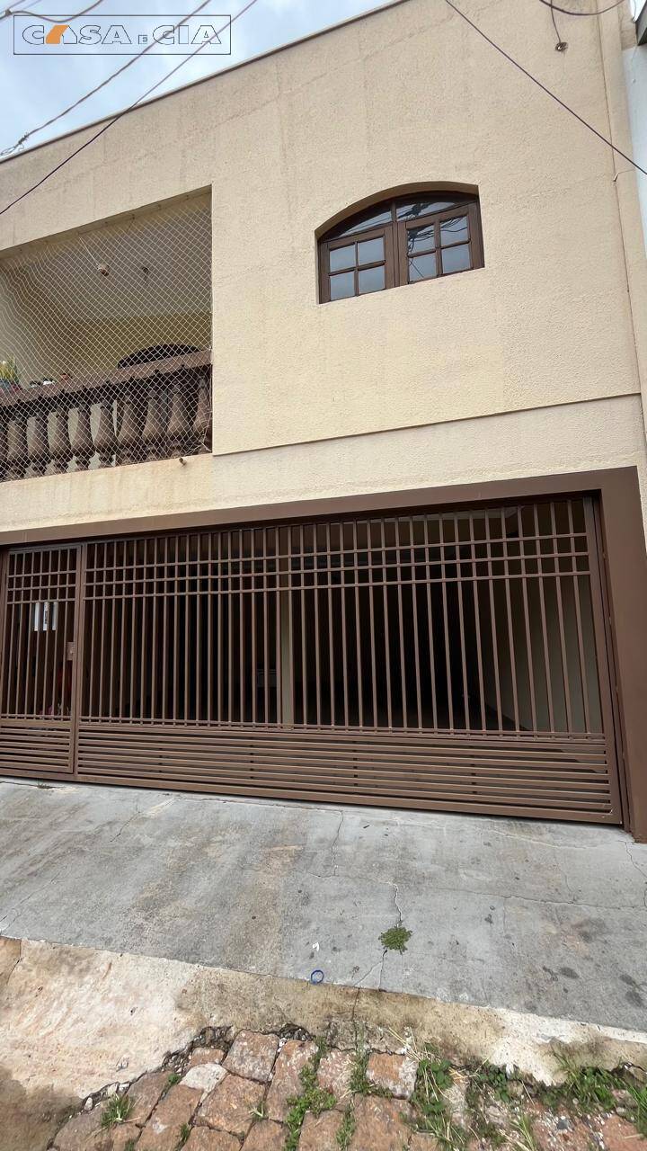 Casa, 3 quartos, 168 m² - Foto 2